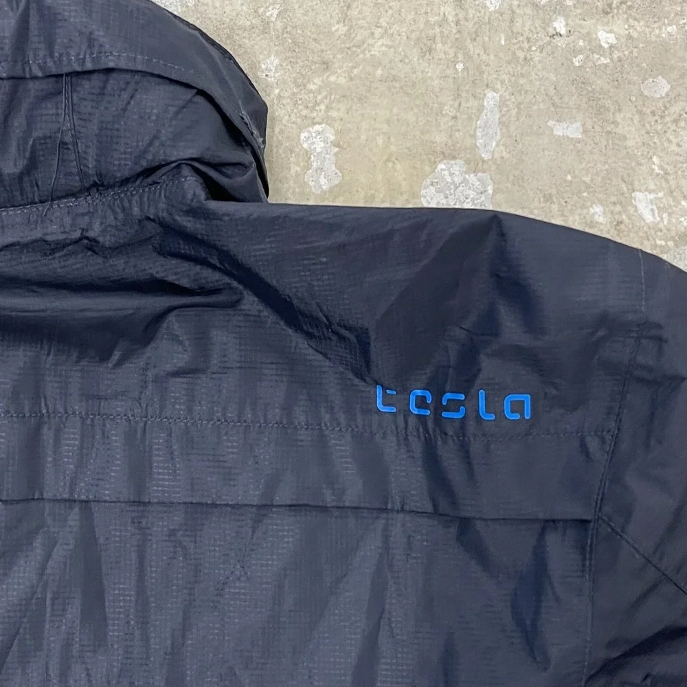 Tesla‎ Jacket Mens Medium Blue Waterproof Hooded Lightweight Logo Zip Snap